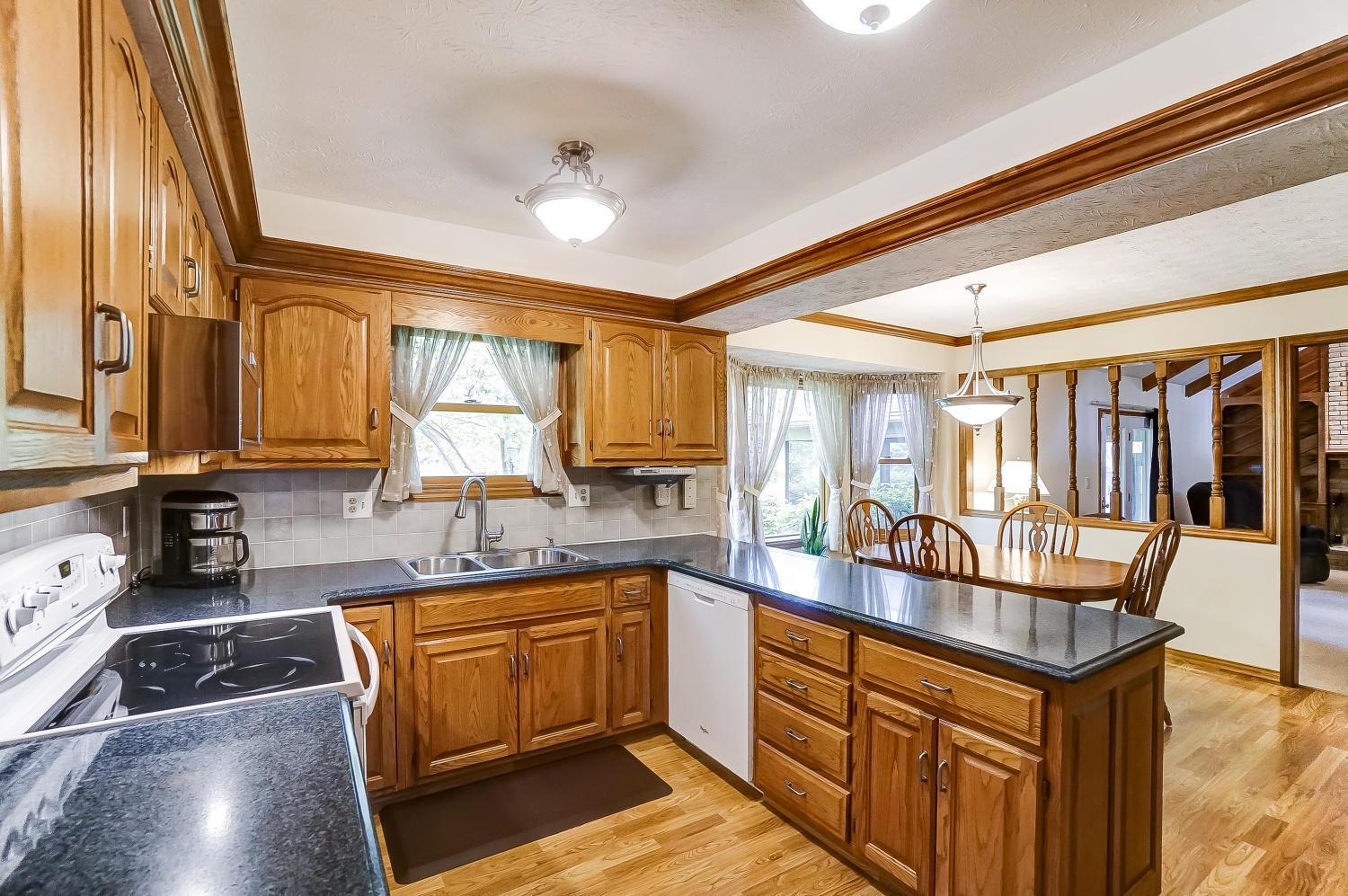 635 Rockbridge Road Westerville, OH 43081 - Photo 17 of 54 Gallery Image 17