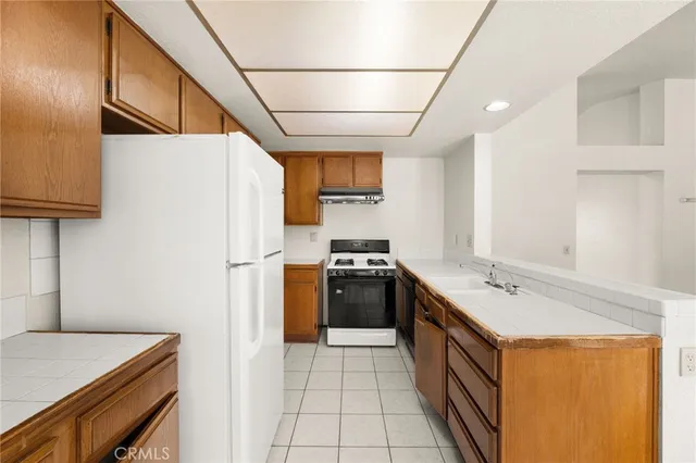 $950,888 | 351 Foxboro Drive, Walnut, CA 91789