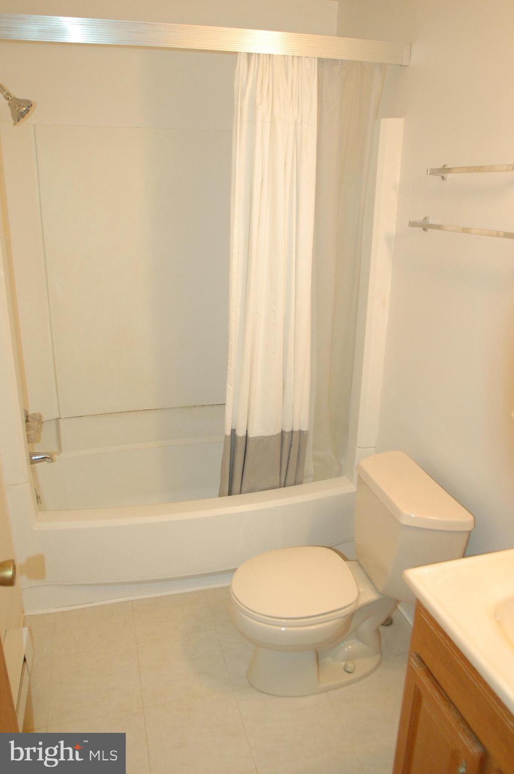 108 Noble Street Lititz, PA 17543 - Photo 13 of 20