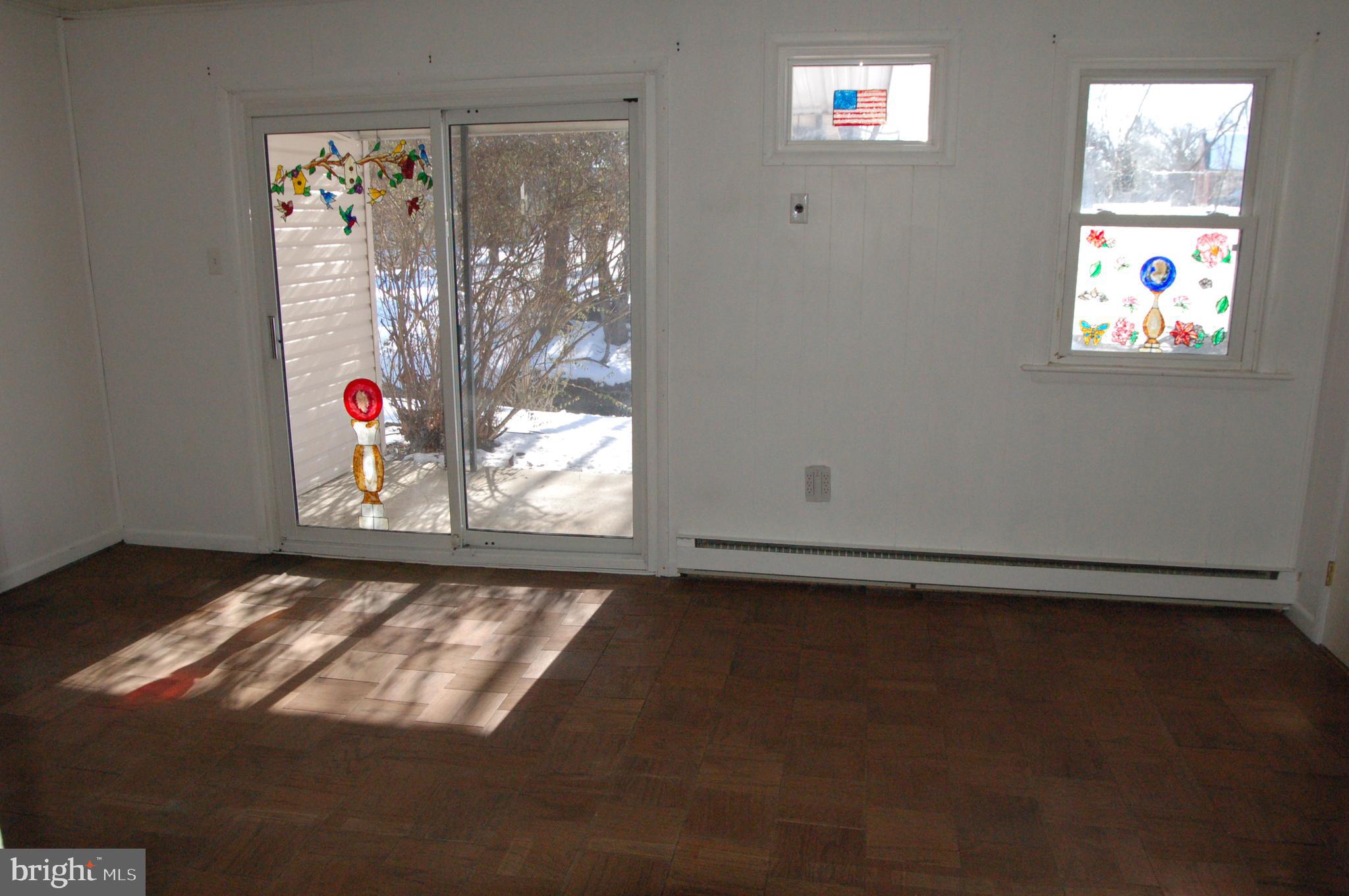 108 Noble Street Lititz, PA 17543 - Photo 9 of 20