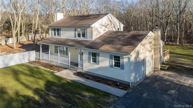 $875,000 | 85 Drew Drive, Eastport, NY 11941