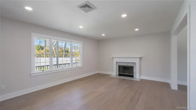 $875,000 | 85 Drew Drive, Eastport, NY 11941