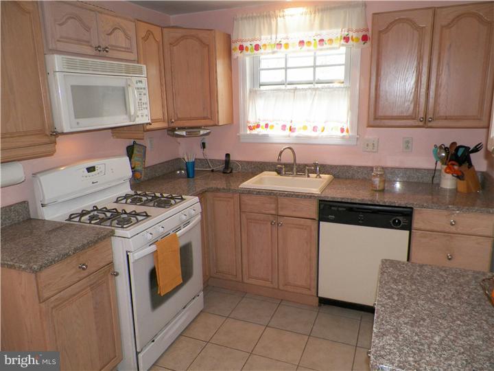 620 Aintree Road Hatboro, PA 19040 - Photo 5 of 10 Gallery Image 5