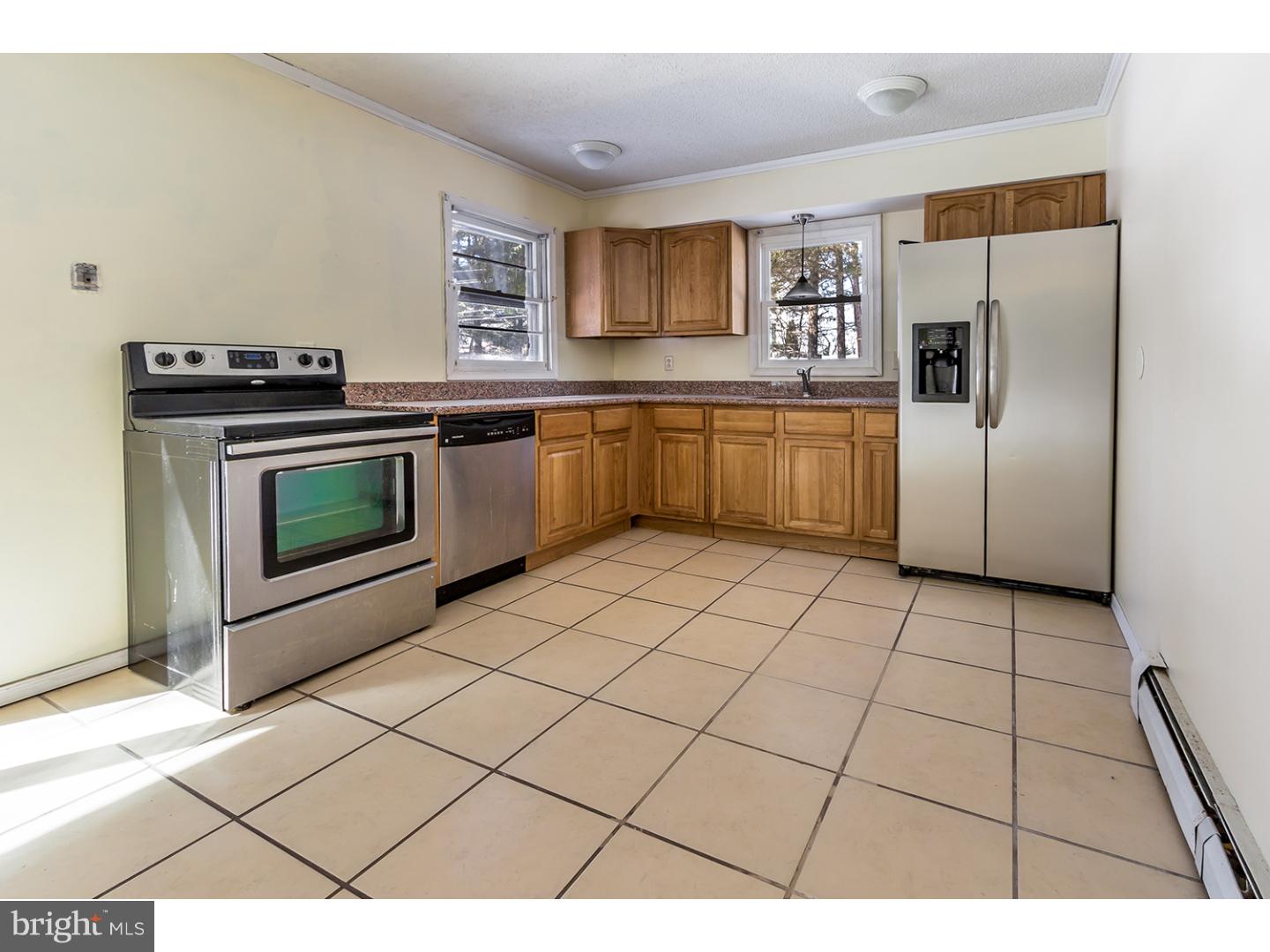 220 Ark Road Mount Laurel, NJ 08054 - Photo 8 of 20 Gallery Image 8