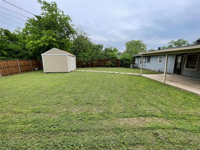 $2,000 | 2827 Modree Avenue, Dallas, TX 75216