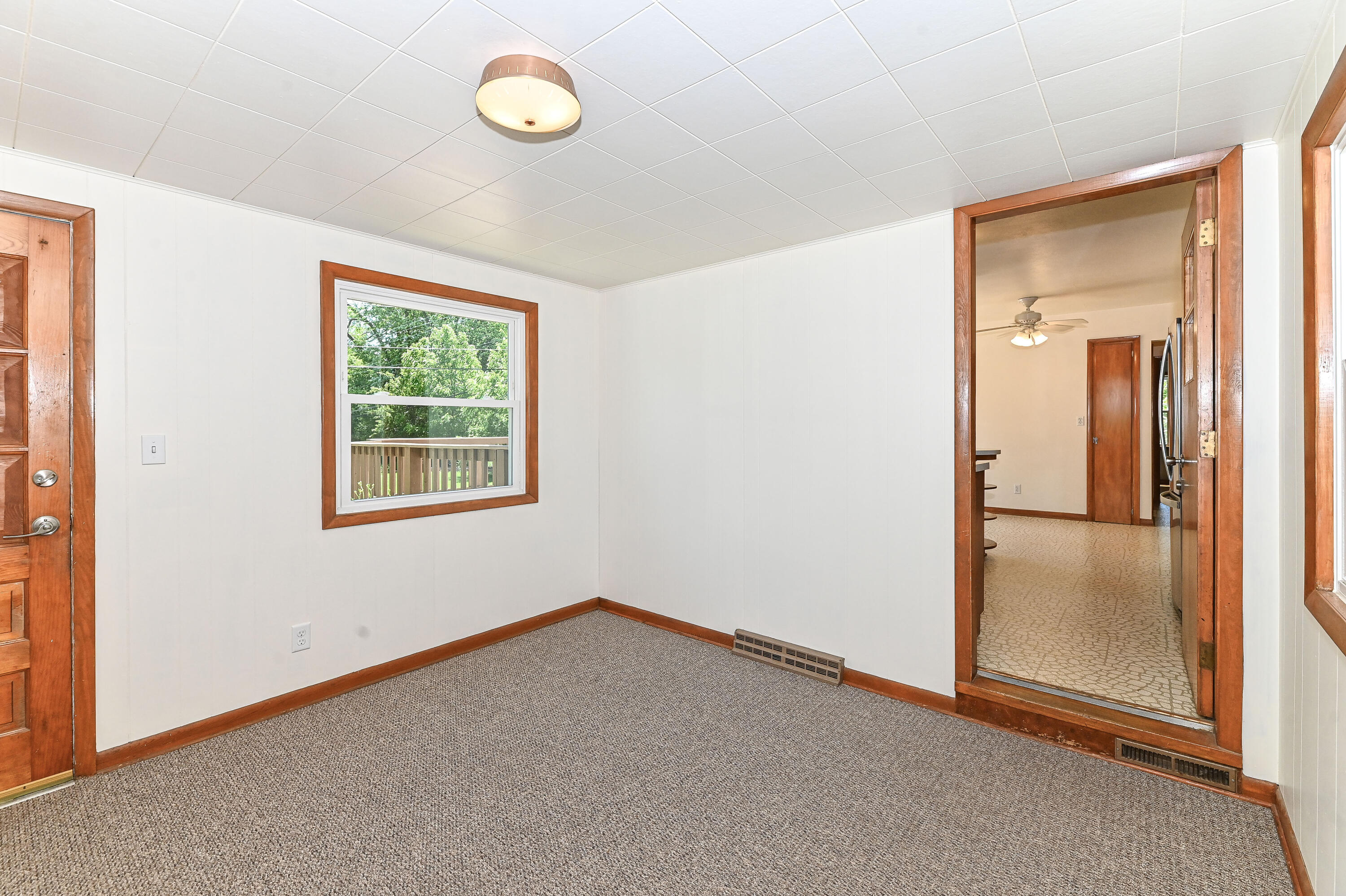 W156N8008 Pilgrim Road Menomonee Falls, WI 53051 - Photo 30 of 50 pilgrim-37