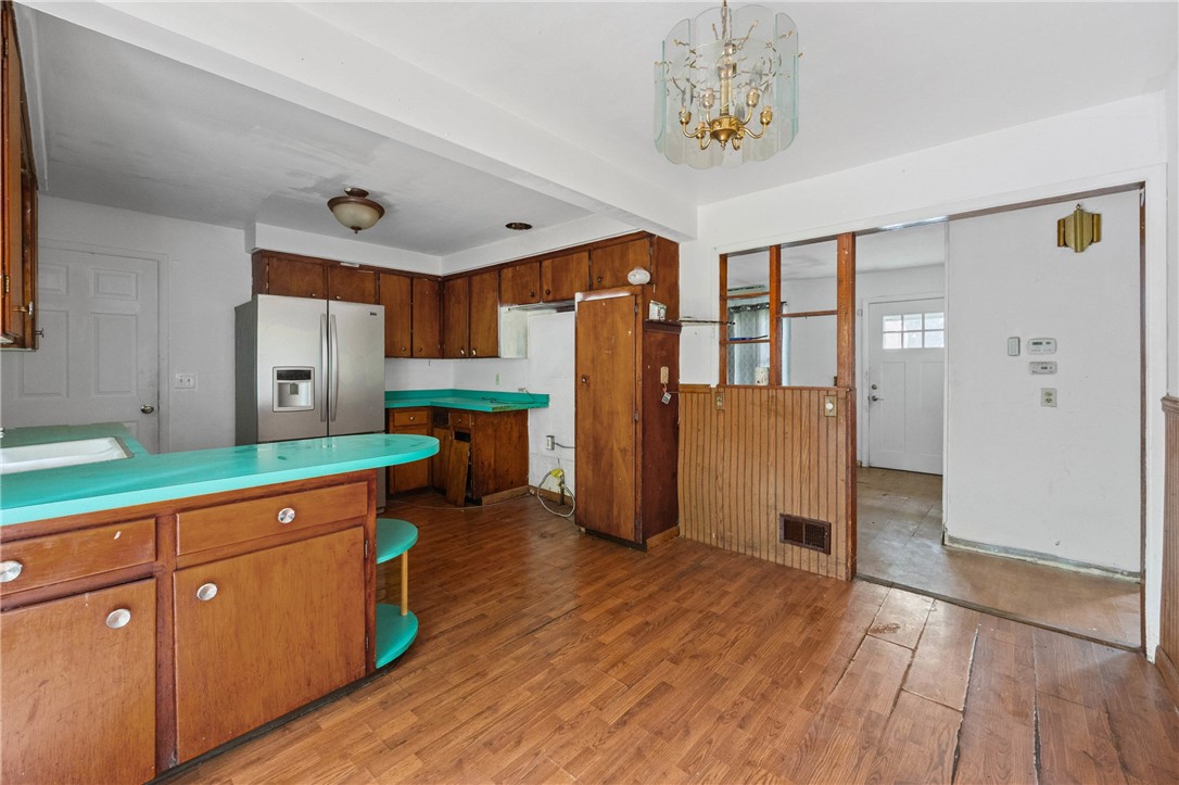 19 Trento Street Rochester, NY 14606 - Photo 6 of 22 Kitchen