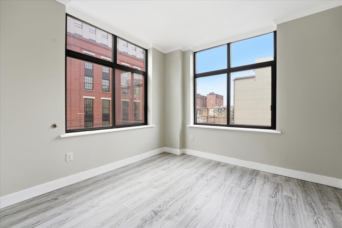610 Newark Street, Unit 4E Hoboken, NJ 07030 - Photo 11 of 28
