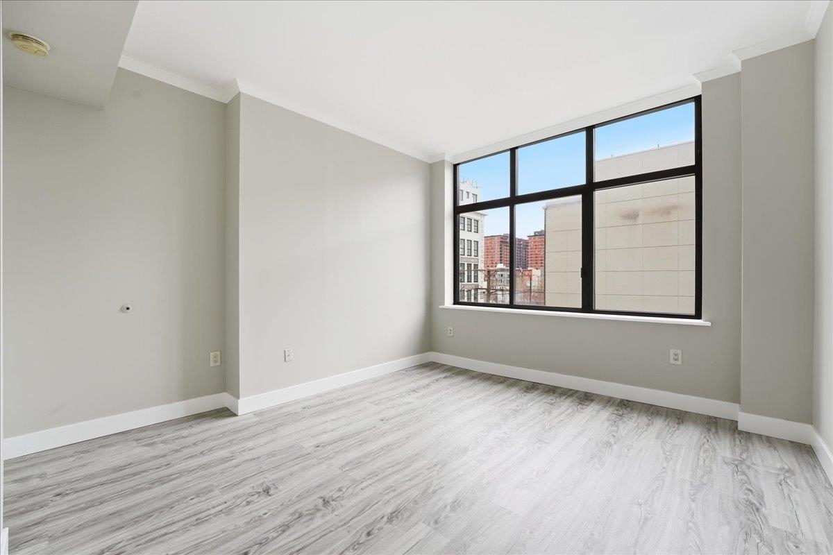 610 Newark Street, Unit 4E Hoboken, NJ 07030 - Photo 15 of 28