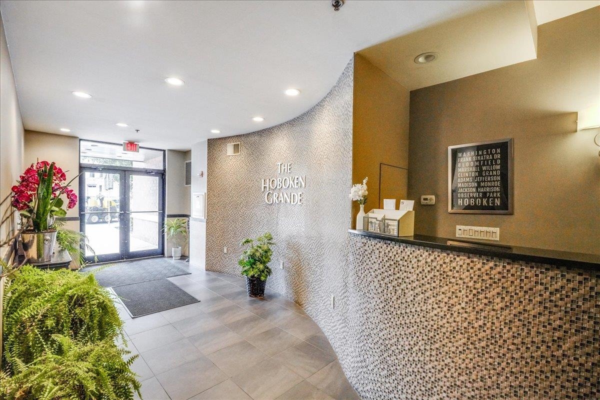 610 Newark Street, Unit 4E Hoboken, NJ 07030 - Photo 25 of 28