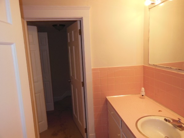 442 Belknap Road Framingham, MA 01701 - Photo 9 of 10 Gallery Image 9