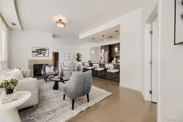$650,000 | 2001 Lincoln Street, Unit 710, Denver, CO 80202