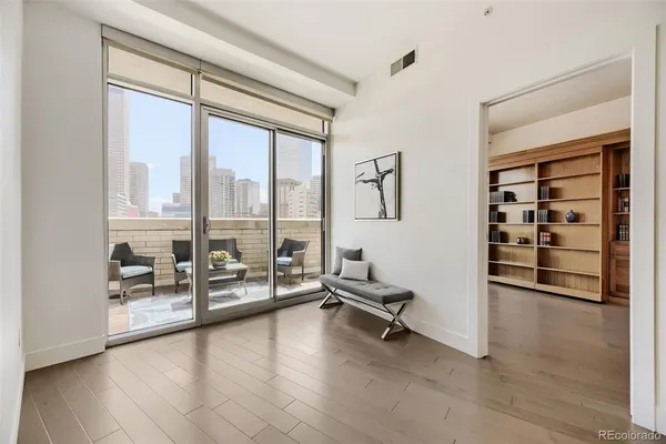 $650,000 | 2001 Lincoln Street, Unit 710, Denver, CO 80202