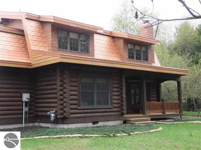 19673 Cedar Run Road Traverse City, MI 49684 - Photo 1 of 46 1827333.JPG