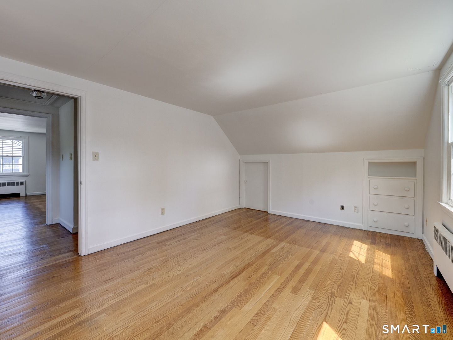 176 Stearns Street Bristol, CT 06010 - Photo 23 of 38