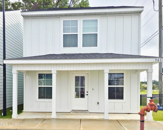 $1,950 | 941 Motsie Road, Biloxi, MS 39532