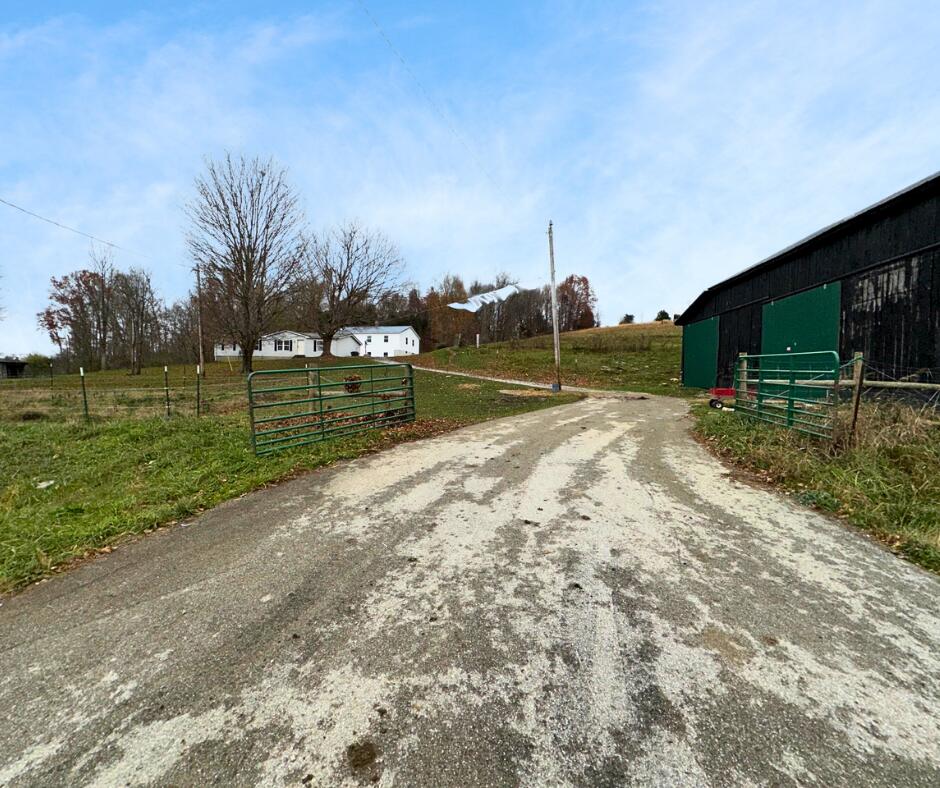 3099 East Union Road Carlisle, KY 40311 - Photo 4 of 32 2