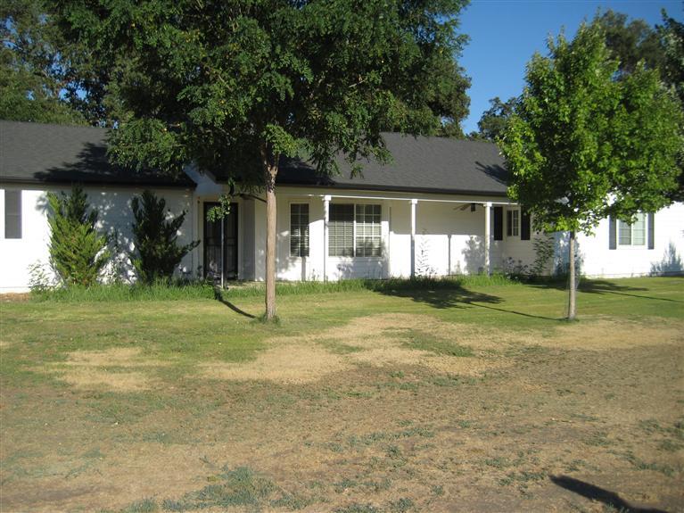 31886 Indian Guide Road Squaw Valley, CA 93675 - Photo 2 of 21 Gallery Image 2