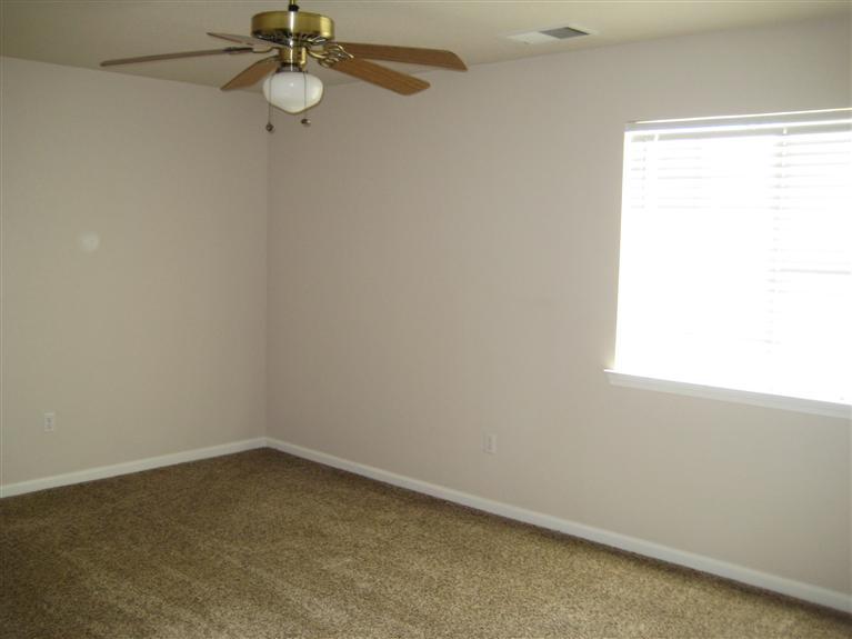 31886 Indian Guide Road Squaw Valley, CA 93675 - Photo 12 of 21 Gallery Image 12