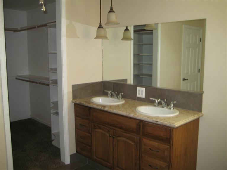 31886 Indian Guide Road Squaw Valley, CA 93675 - Photo 9 of 21 Gallery Image 9