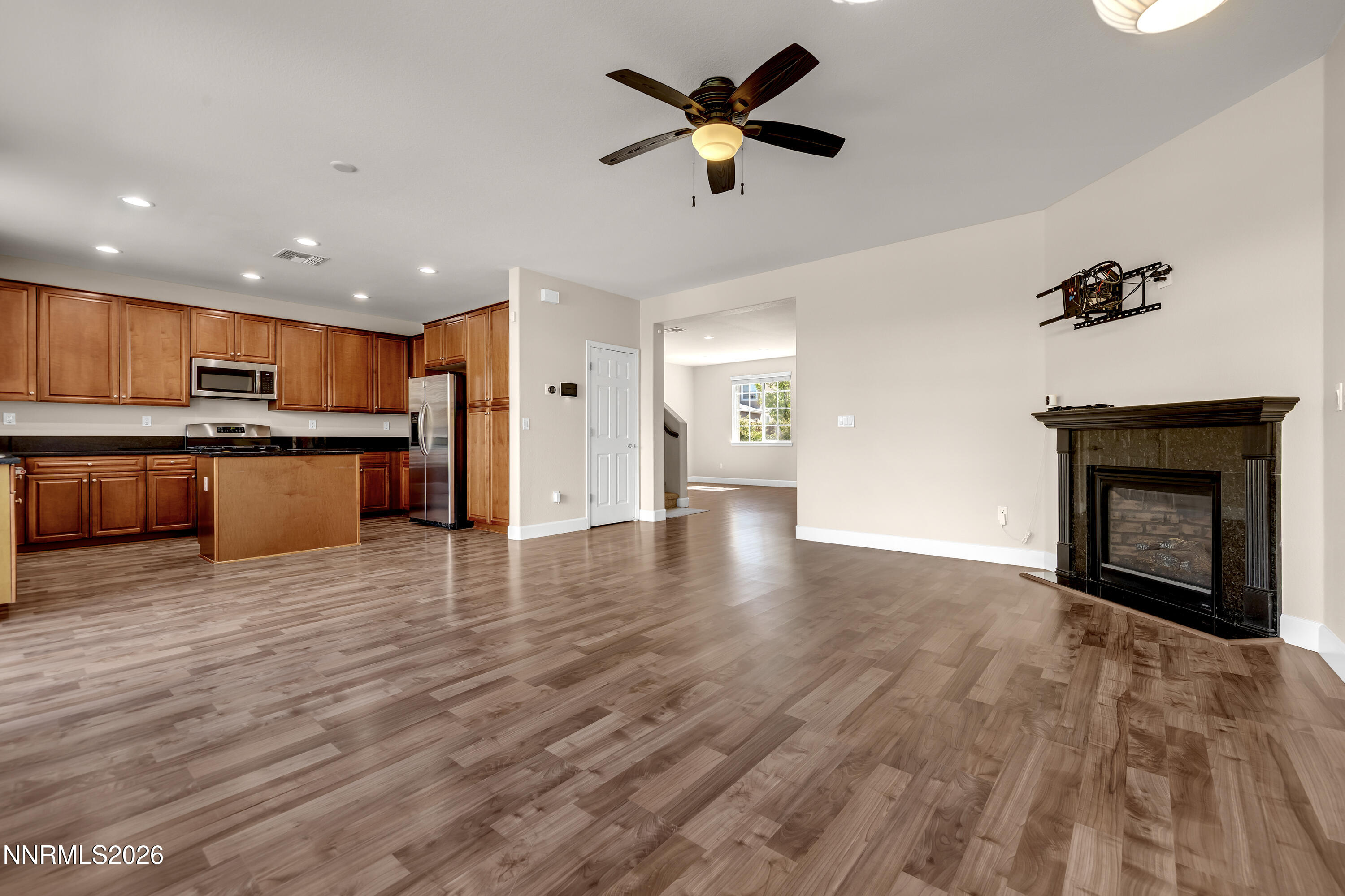 2655 Peavine Creek Road Reno, NV 89523 - Photo 8 of 41 PeavineCreek2655-008