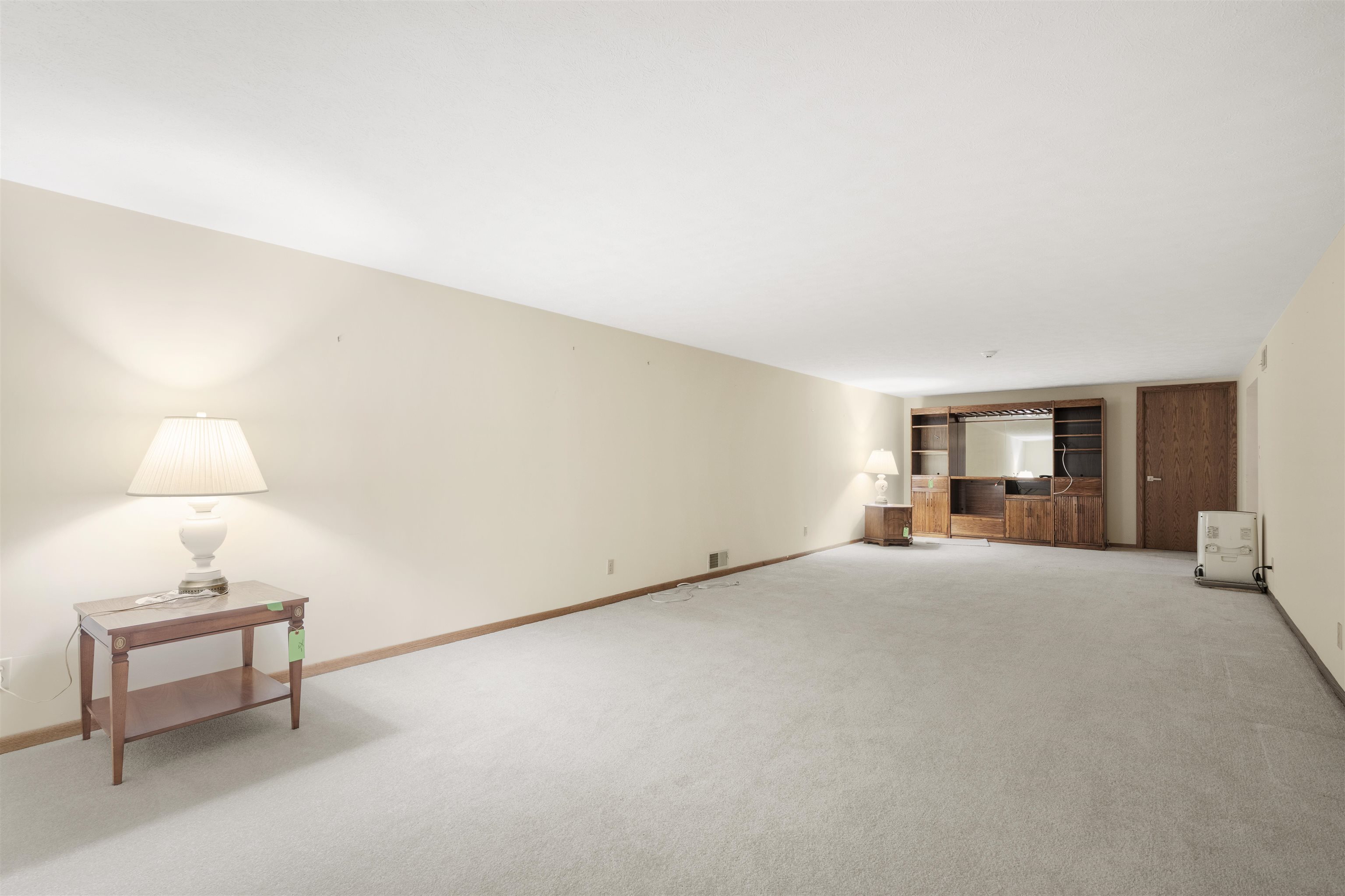 1732 Rowntree Lane Rockford, IL 61107 - Photo 16 of 26 a view of a livingroom and a fireplace