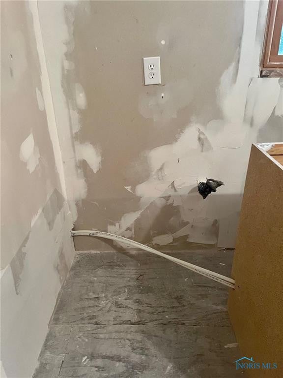 827 Bailey Road Peebles, OH 45660 - Photo 14 of 15 Gallery Image 14
