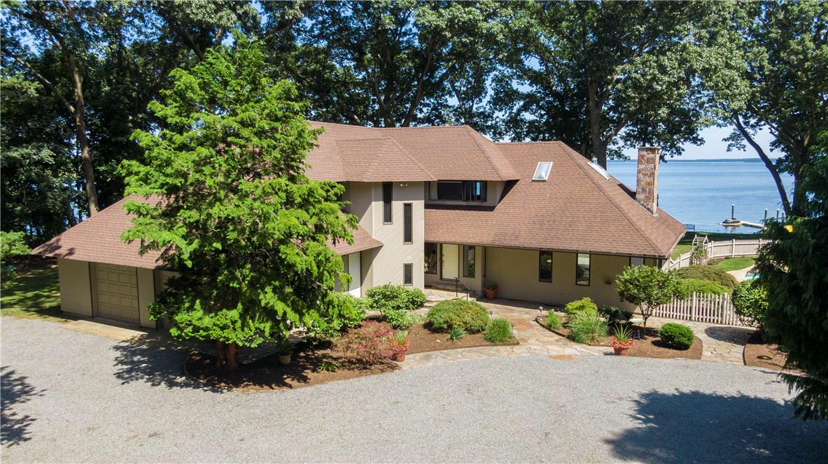 57 Pojac Point Road North Kingstown, RI 02852 - Photo 3 of 38