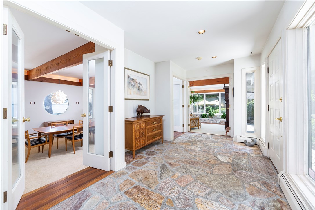 57 Pojac Point Road North Kingstown, RI 02852 - Photo 8 of 38