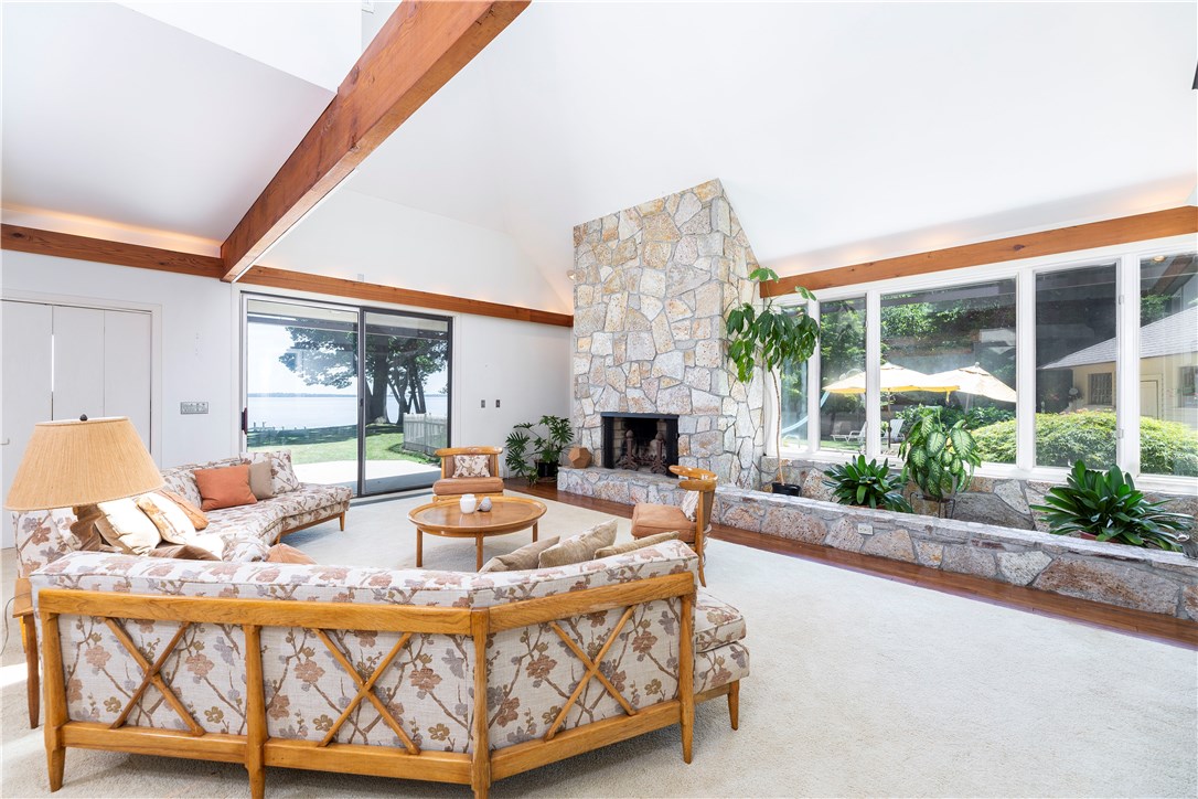 57 Pojac Point Road North Kingstown, RI 02852 - Photo 9 of 38