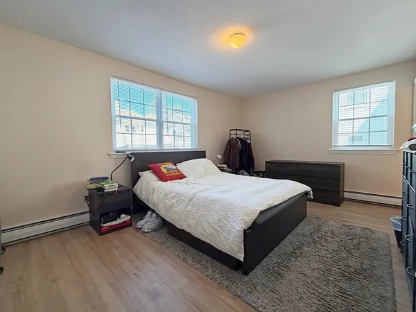 $1,675,000 | 539-541 Commonwealth Avenue, Newton, MA 02459