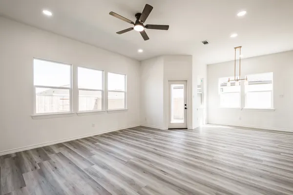 $274,990 | 10391 Woodhill Spa Lane, Cleveland, TX 77327