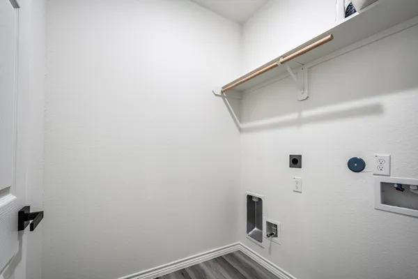 $274,990 | 10391 Woodhill Spa Lane, Cleveland, TX 77327