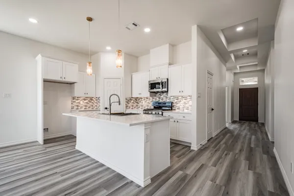 $274,990 | 10391 Woodhill Spa Lane, Cleveland, TX 77327