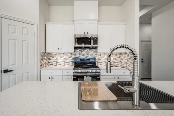 $274,990 | 10391 Woodhill Spa Lane, Cleveland, TX 77327