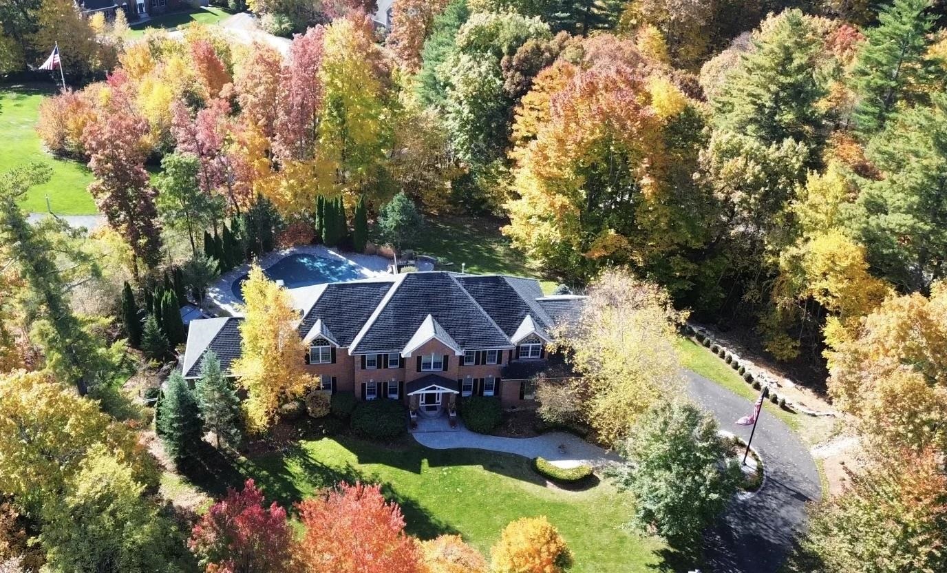 6 Marston Drive Bedford, NH 03110 - Photo 5 of 40