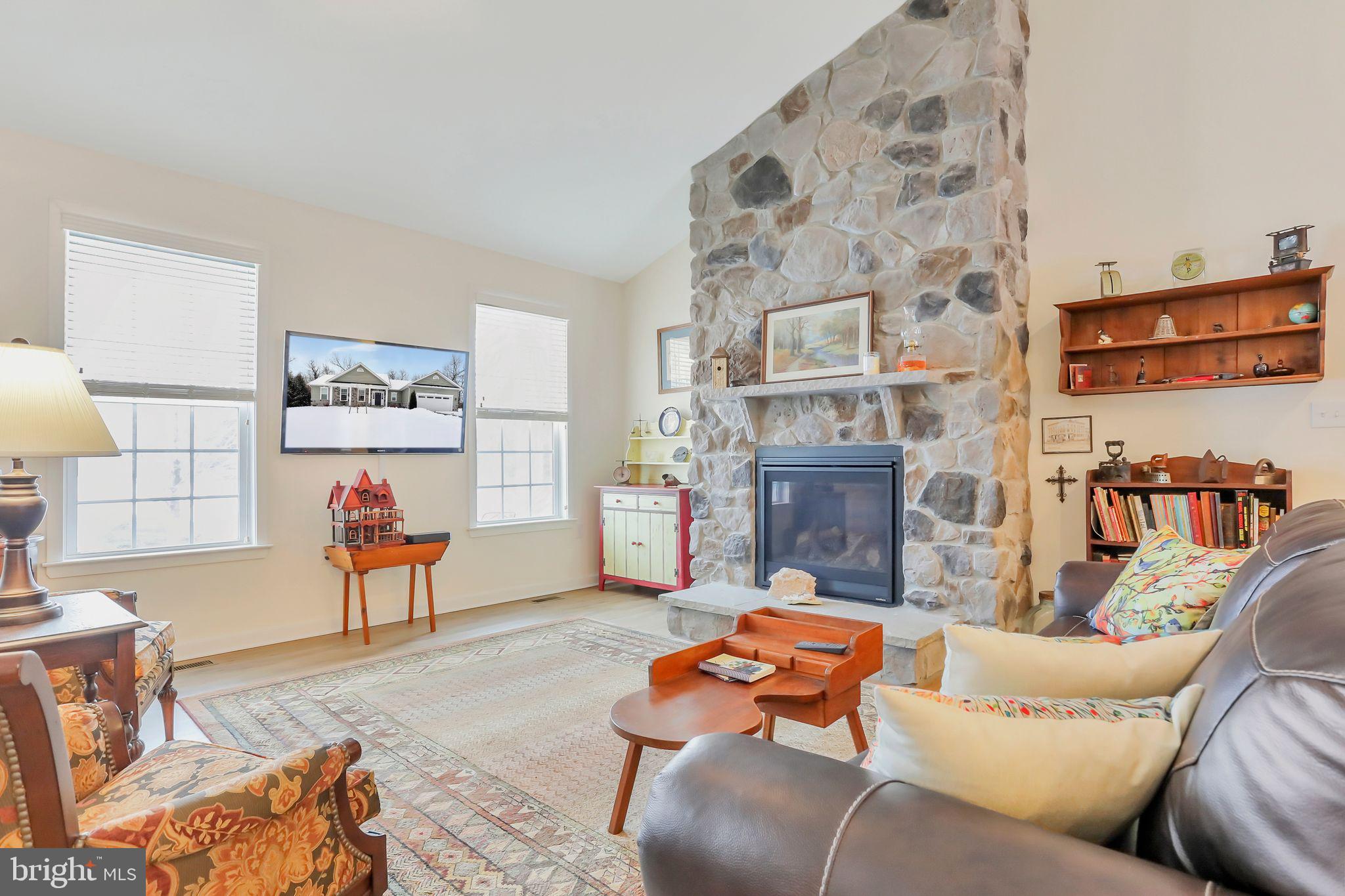 45 Rivanna Run Falling Waters, WV 25419 - Photo 5 of 46 Family Room