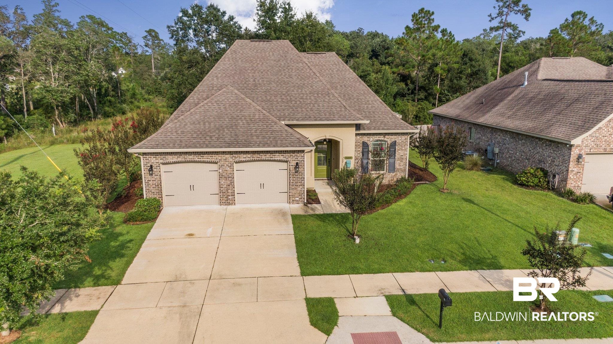589 Turquoise Drive Fairhope, AL 36532 - Photo 2 of 34