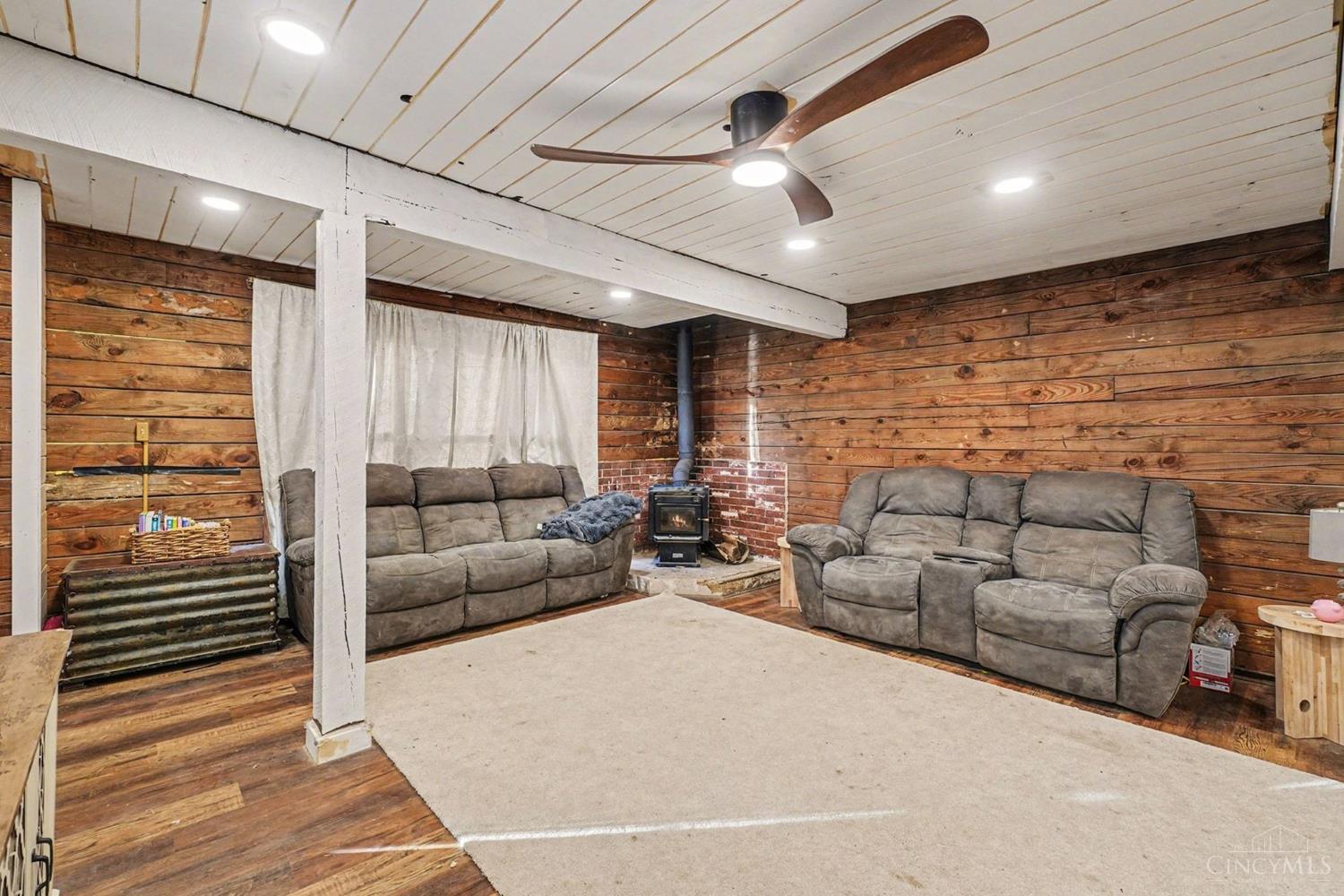 2562 Sprague Road Bethel, OH 45106 - Photo 2 of 17 Gallery Image 2