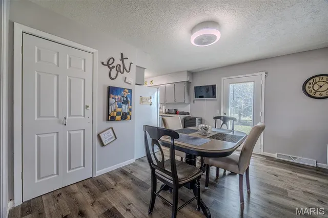 $245,000 | 1618 Finn Drive, Lebanon, MO 65536