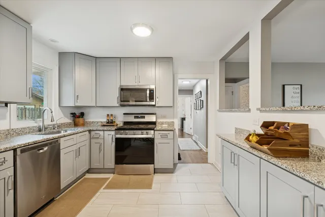 $315,000 | 24874 West Lakeview Drive, Lake Villa, IL 60046