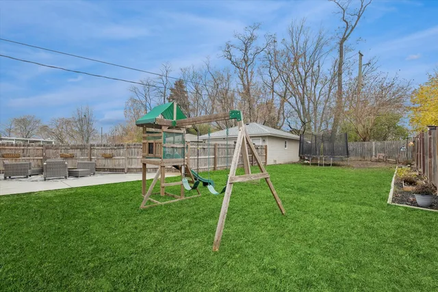 $315,000 | 24874 West Lakeview Drive, Lake Villa, IL 60046