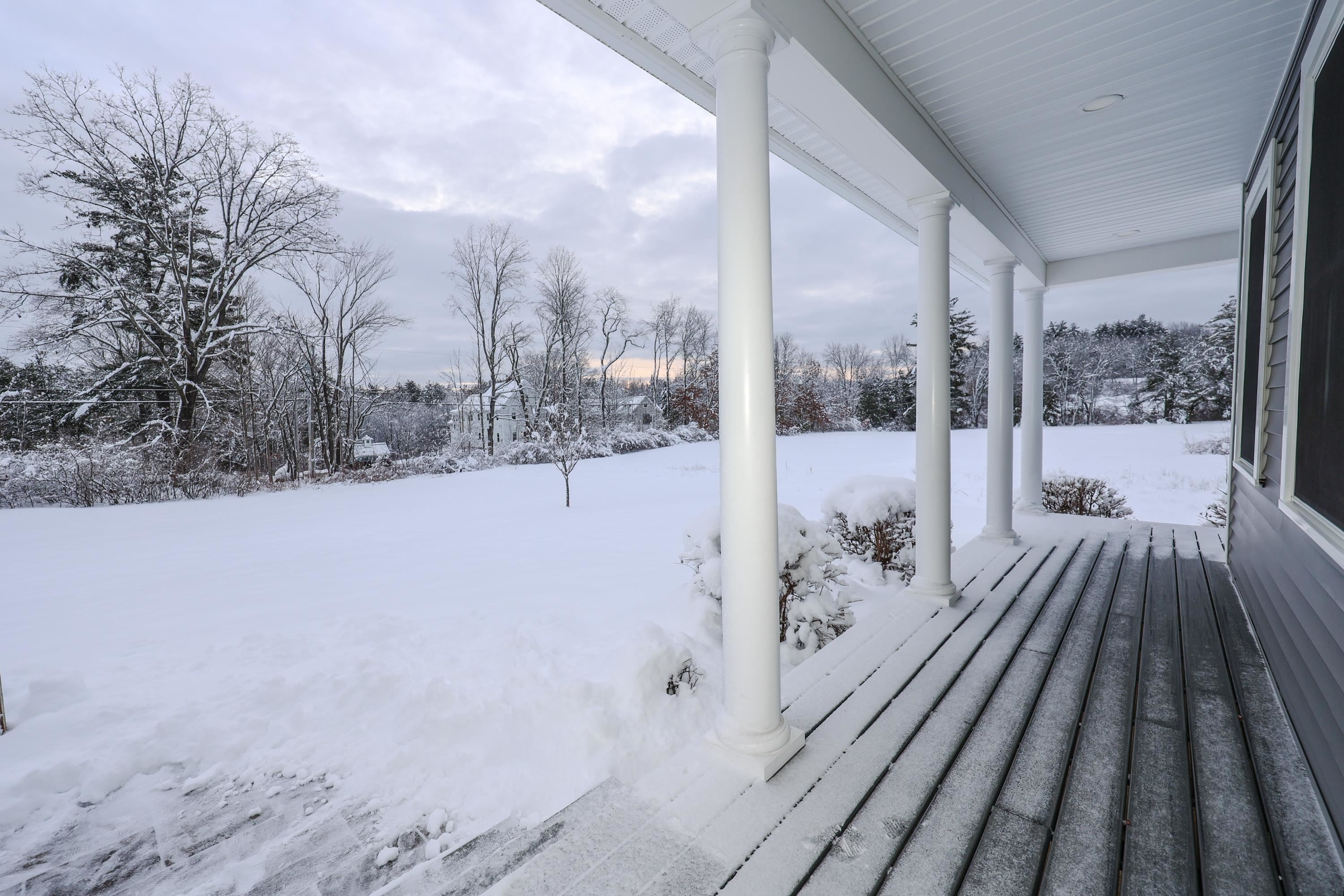 246 Wallace Road Bedford, NH 03110 - Photo 7 of 40
