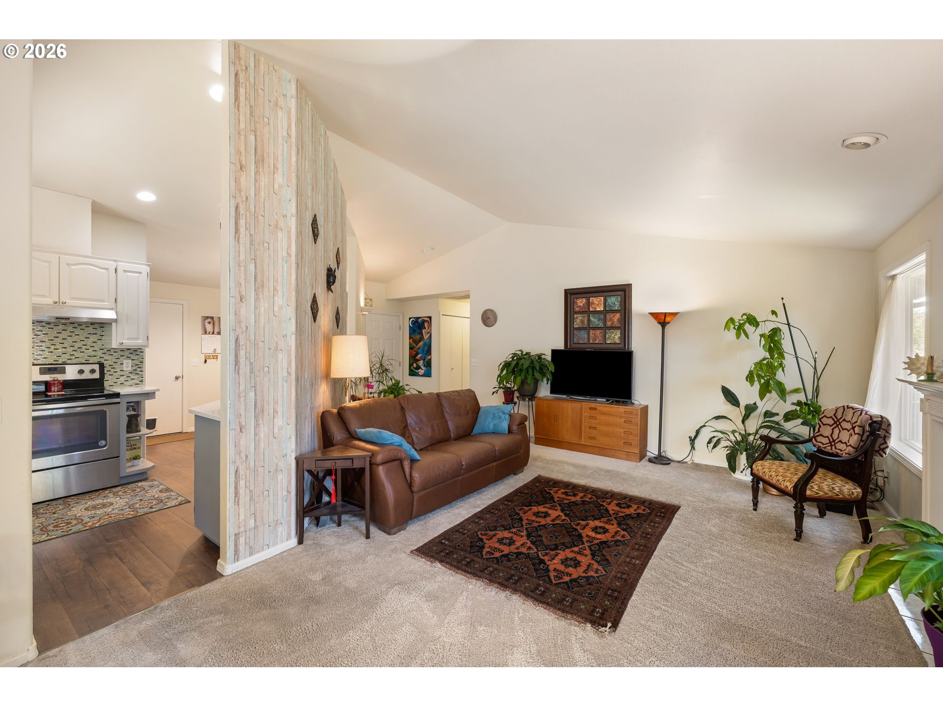 4664 Holly Street Springfield, OR 97478 - Photo 10 of 48