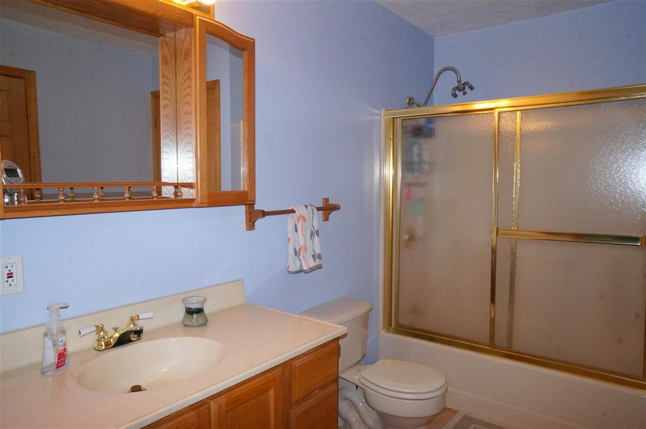 8866 Churchill Road Jackson, MI 49201 - Photo 15 of 30 Photo 15
