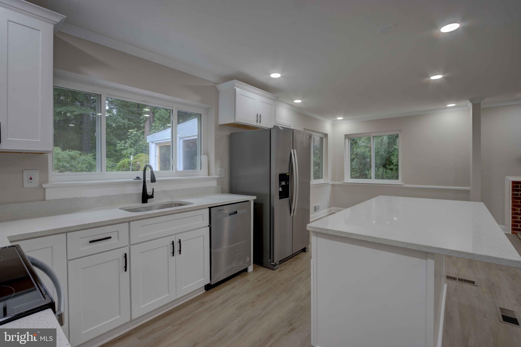 10414 Royal Silver Spring Silver Spring, MD 20903 - Photo 8 of 26