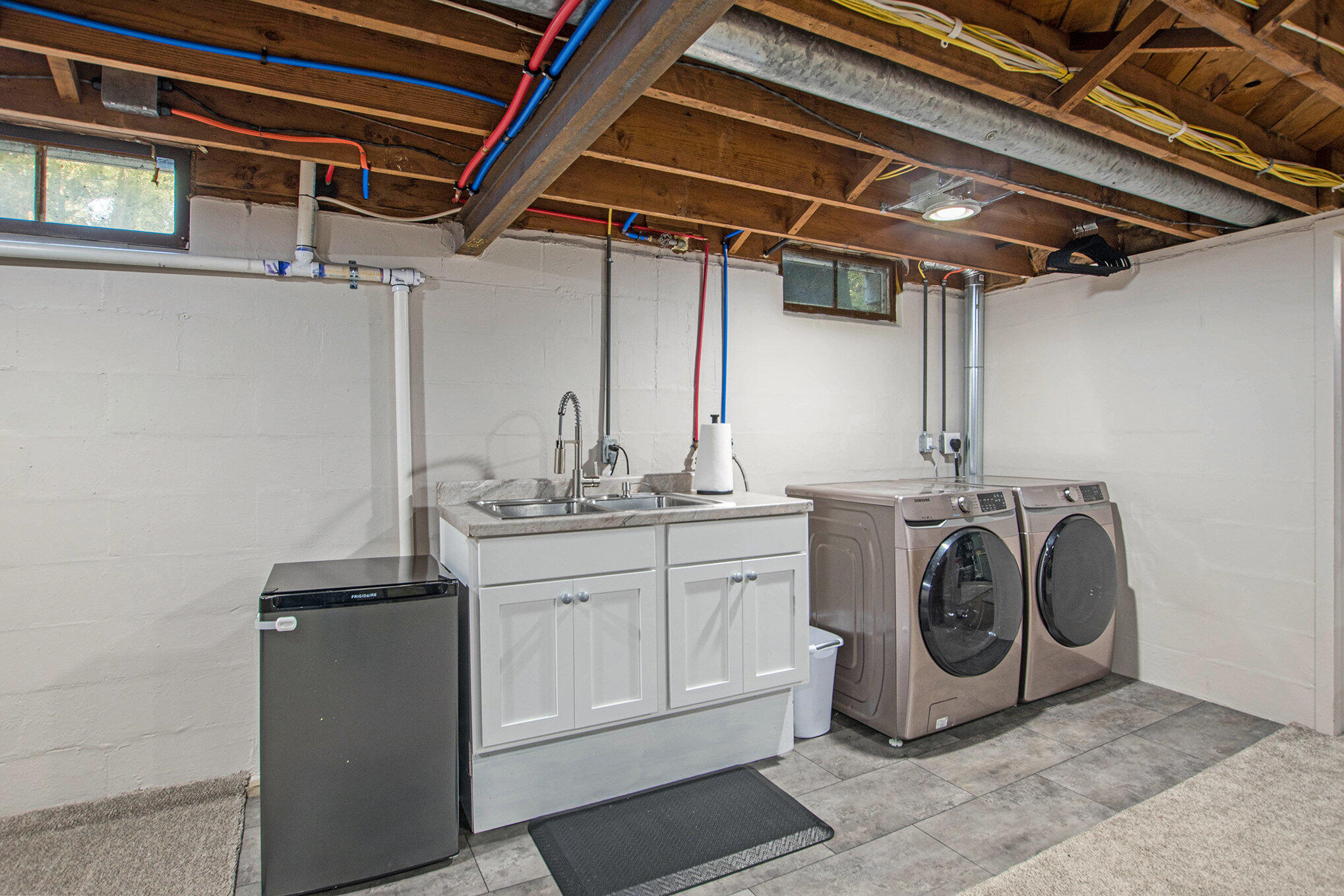 720 Ruth Avenue Holland, MI 49423 - Photo 23 of 29 021_dng03029_652