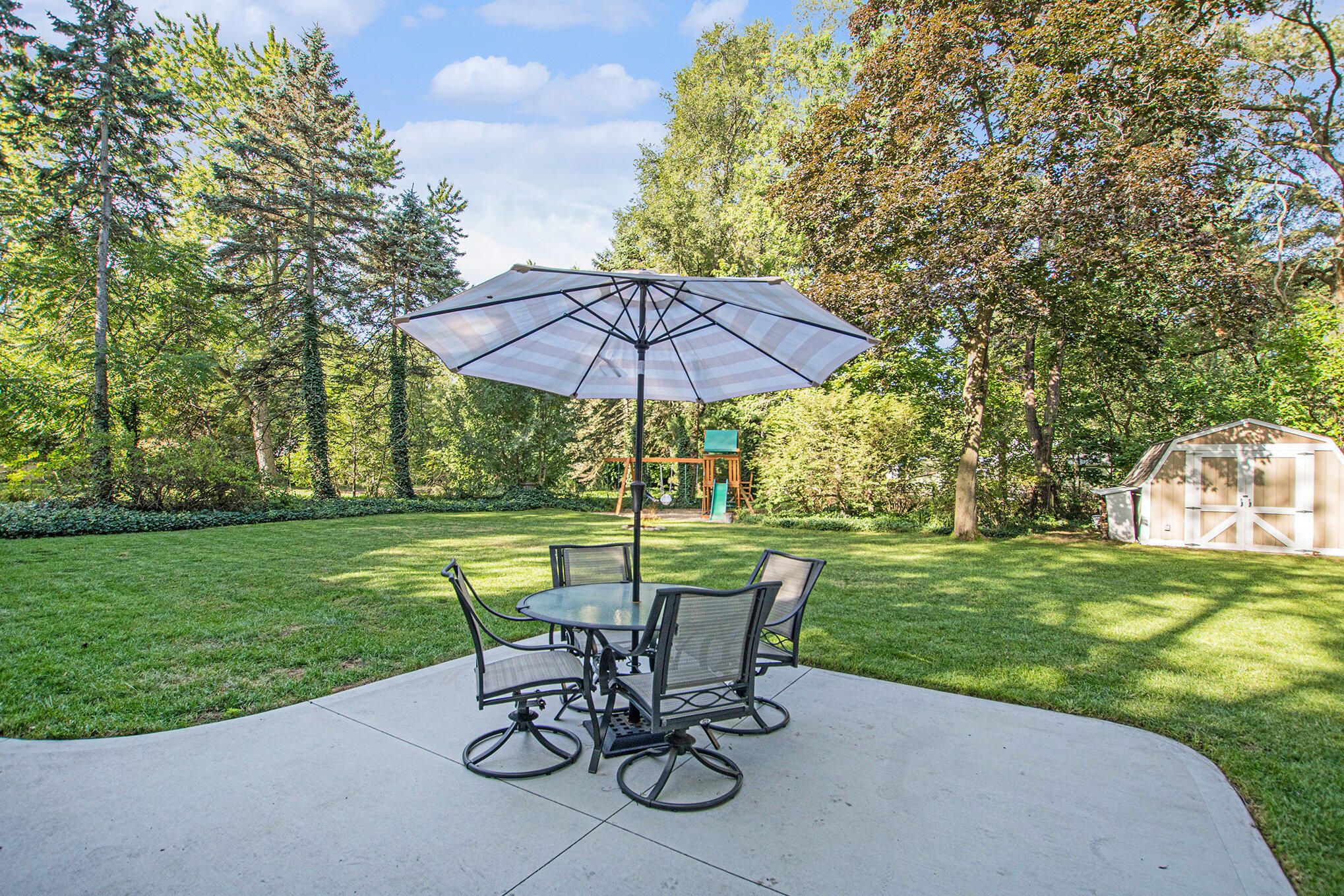 720 Ruth Avenue Holland, MI 49423 - Photo 27 of 29 025_dng03074_613