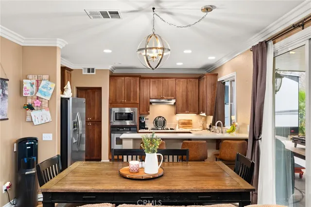 $724,900 | 16422 Empire Lakes Court, Fontana, CA 92336