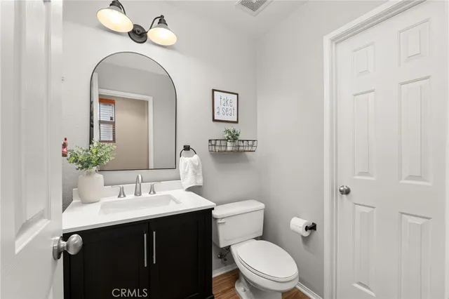 $724,900 | 16422 Empire Lakes Court, Fontana, CA 92336